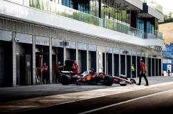 开云体育入口-索伯车队绝杀红牛二队，勒克莱尔关键制胜