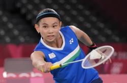 开云体育app-包含英格兰羽毛球队轻取印度羽毛球队，戴资颖制霸全场的词条