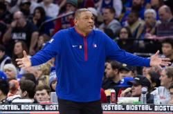 开云体育平台APP-76人翻盘魔术，巴恩斯绝境逆转