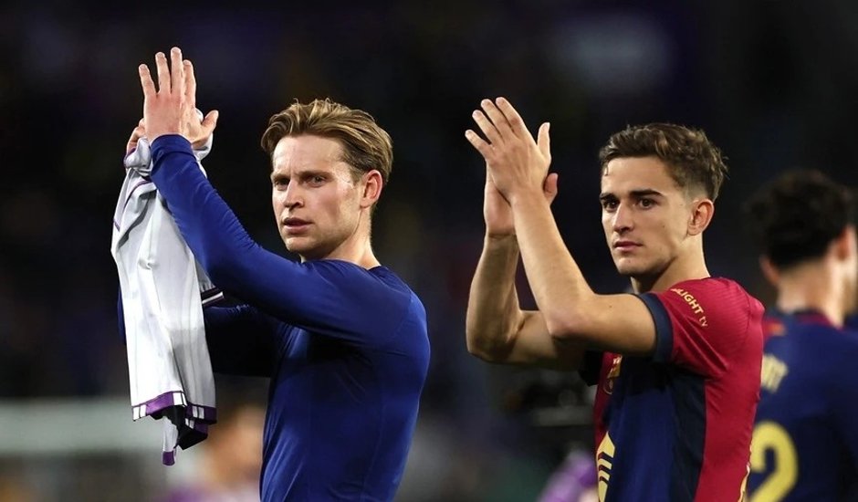 巴萨强势韩国,加维制霸全场 巴萨强势韩国,加维制霸全场