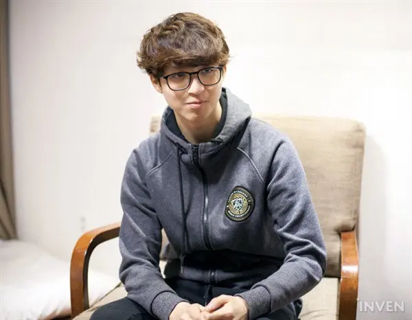 关于BRO血洗DRX2，Hanssama高光表现的信息