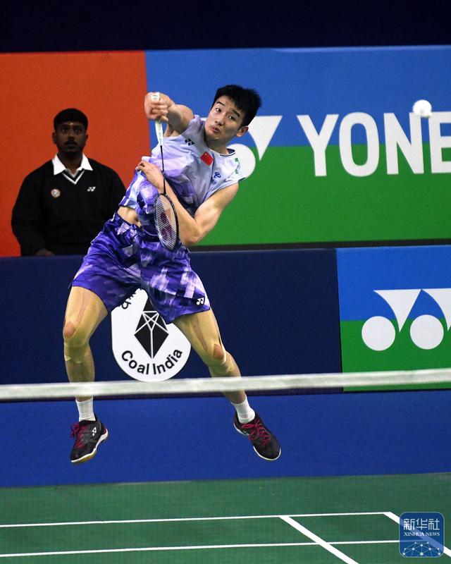 中国羽毛球队力克印度羽毛球队，辛杜高光表现