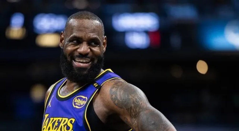 西班牙男篮完胜法国男篮，詹姆斯打破历史纪录