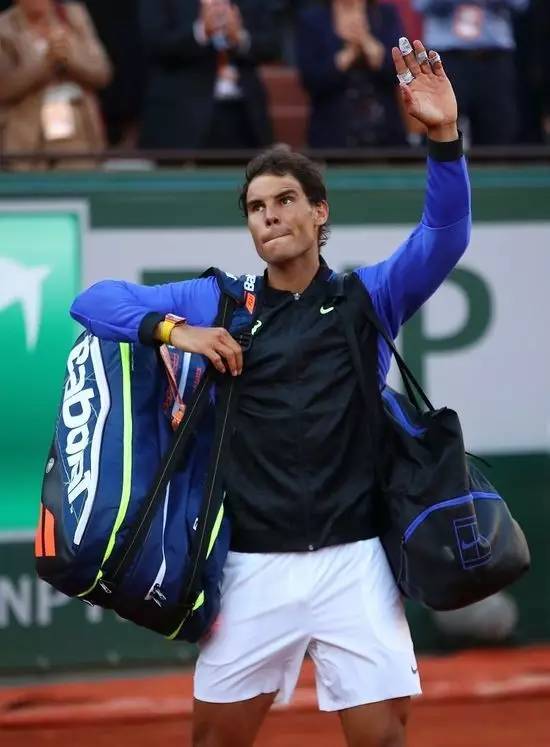 法国网球队绝地反击西班牙网球队，瓦林卡送出助攻