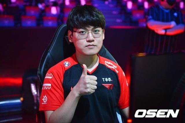 包含MAD强势DRX,Gumayusi一己之力扛起全队的词条 包含MAD强势DRX,Gumayusi一己之力扛起全队的词条