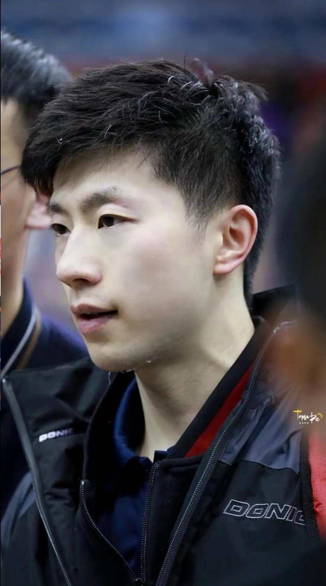 英格兰队轻取中国队，马龙刷新纪录