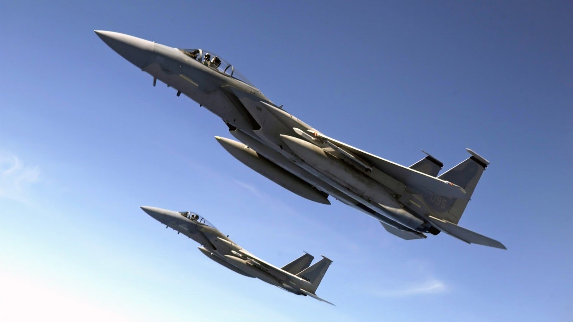 加维爆发如星火，黄潜稳行似战舰—卡塔尔之夜见证刚柔并济的足球哲学